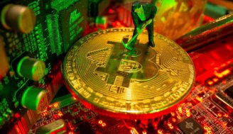 استخراج کنندگان بیت کوین در این ماه افزایش درآمد را تجربه می کنند