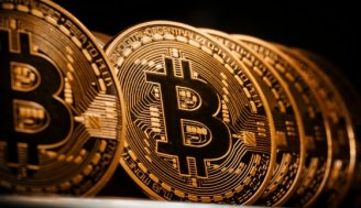 اظهارات ترامپ باعث افزایش بیش از 80000 دلاری بیت کوین شد