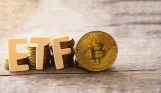 بیشترین خروجی یک ماه صندوق های ETF بیت کوین، با افزایش تنش های خاورمیانه