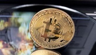 با وجود کاهش قیمت بیت کوین، استراتژی سودآوری را حفظ می کند