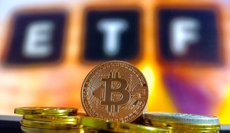 جریان خروجی بیت کوین ETF طی دو هفته متوالی از یک میلیارد دلار فراتر رفت