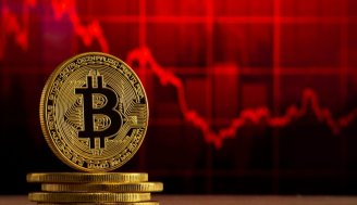 ریزش 11 درصدی بیت کوین پس از کسب سقف تاریخی
