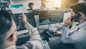 گواهینامه کارشناسی عرضه و پذیرش