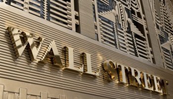 وال استریت چیست؟