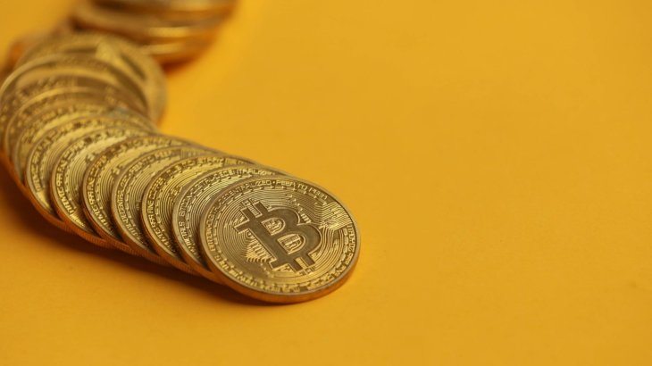 رکوردشکنی انباشت بیت کوین توسط نهنگ ها در اوج ناامیدی بازار