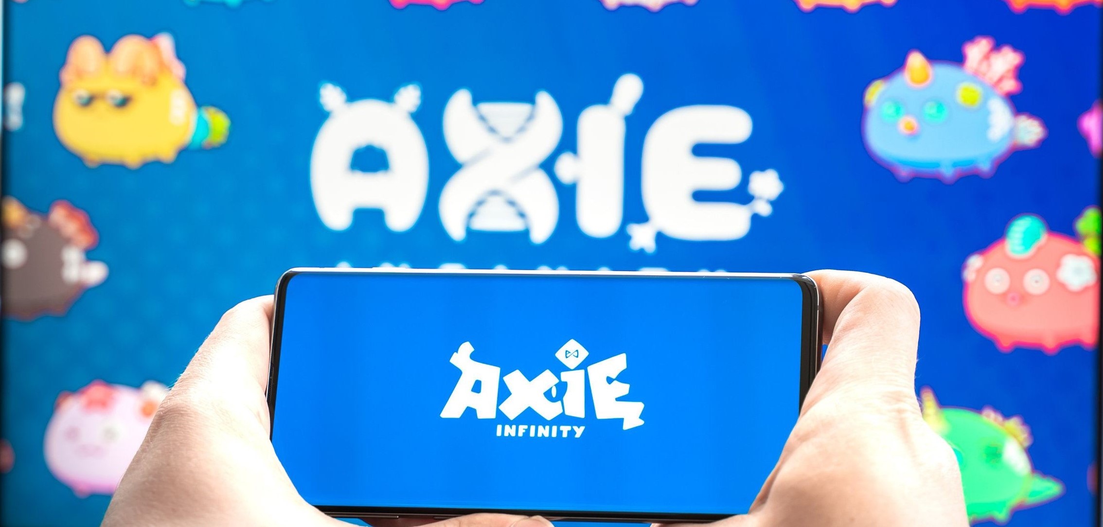 بازی Axie Infinity یکی از 10 بازی برتر کریپتو